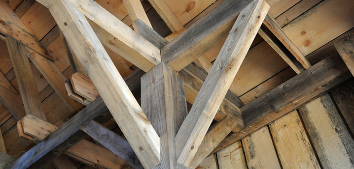 Holz-, Bauten- und Oberflächenschutz